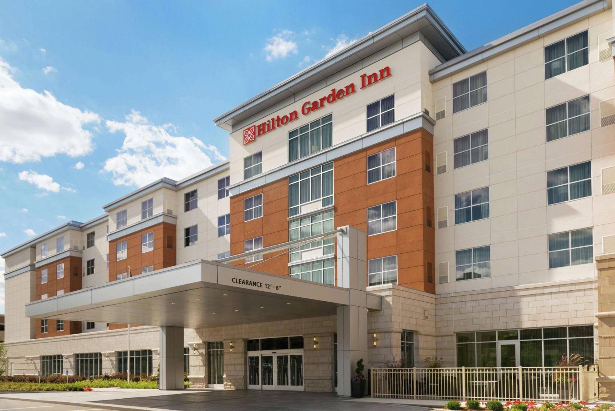 Hilton Garden Inn Rochester - University & Medical Center Exterior foto