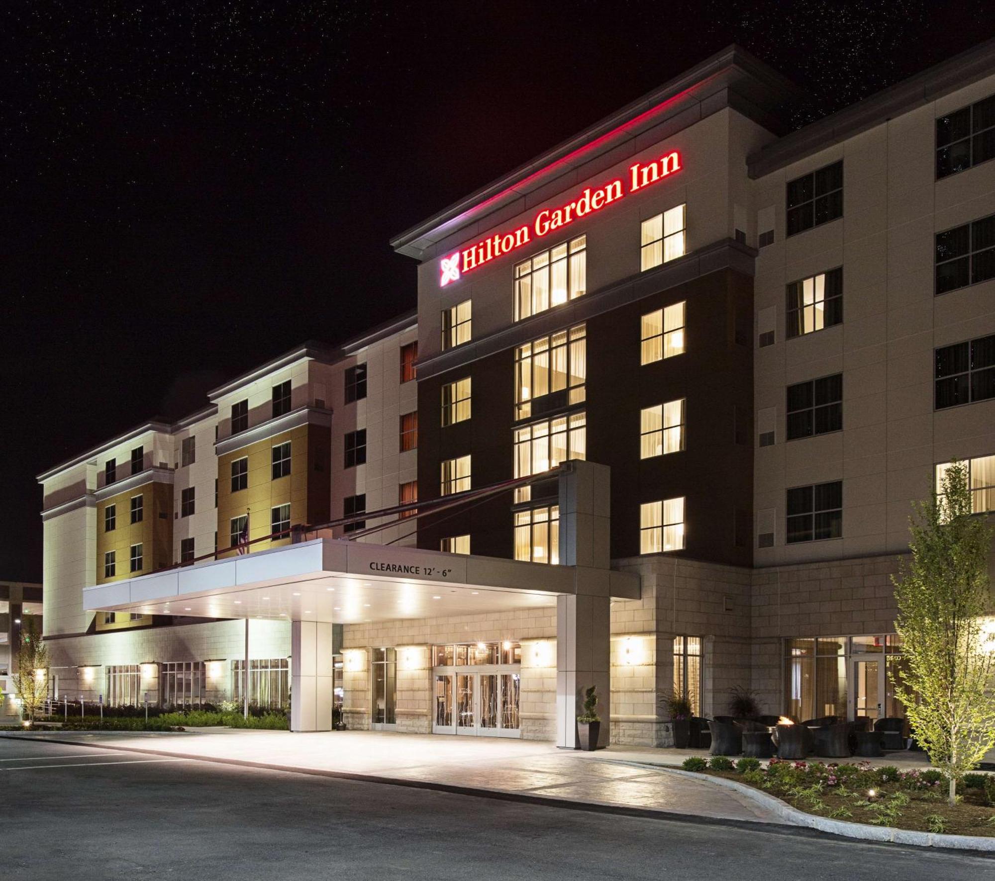 Hilton Garden Inn Rochester - University & Medical Center Exterior foto